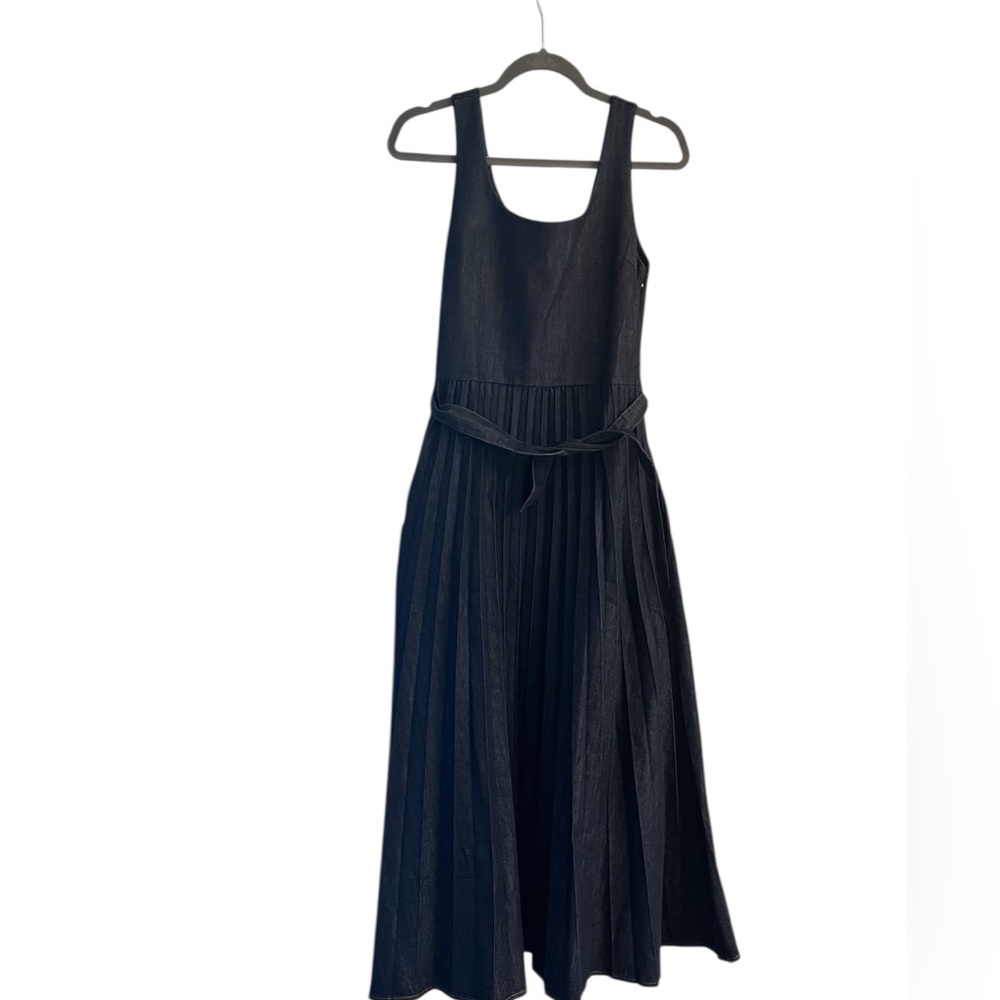 Linea Moda Women's Sleeveless Scoop Neck Belted Denim Pleated Maxi Dress M NWT